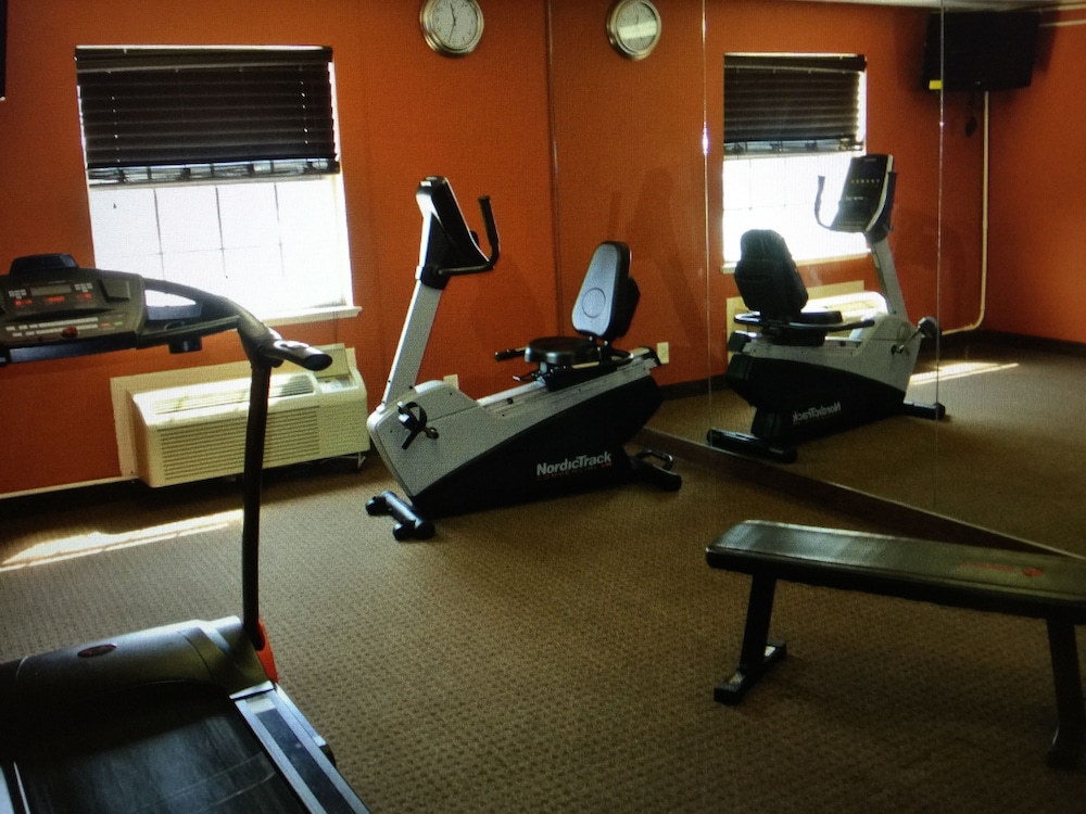 Quality Inn Saint Louis Airport 22/43
