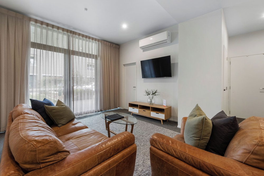 Southwark Hotel Apartments 27/50