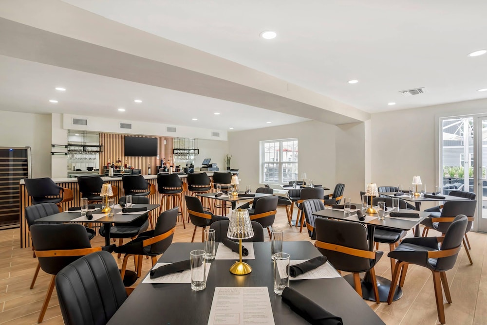 MainStay Suites Tallahassee 37/47