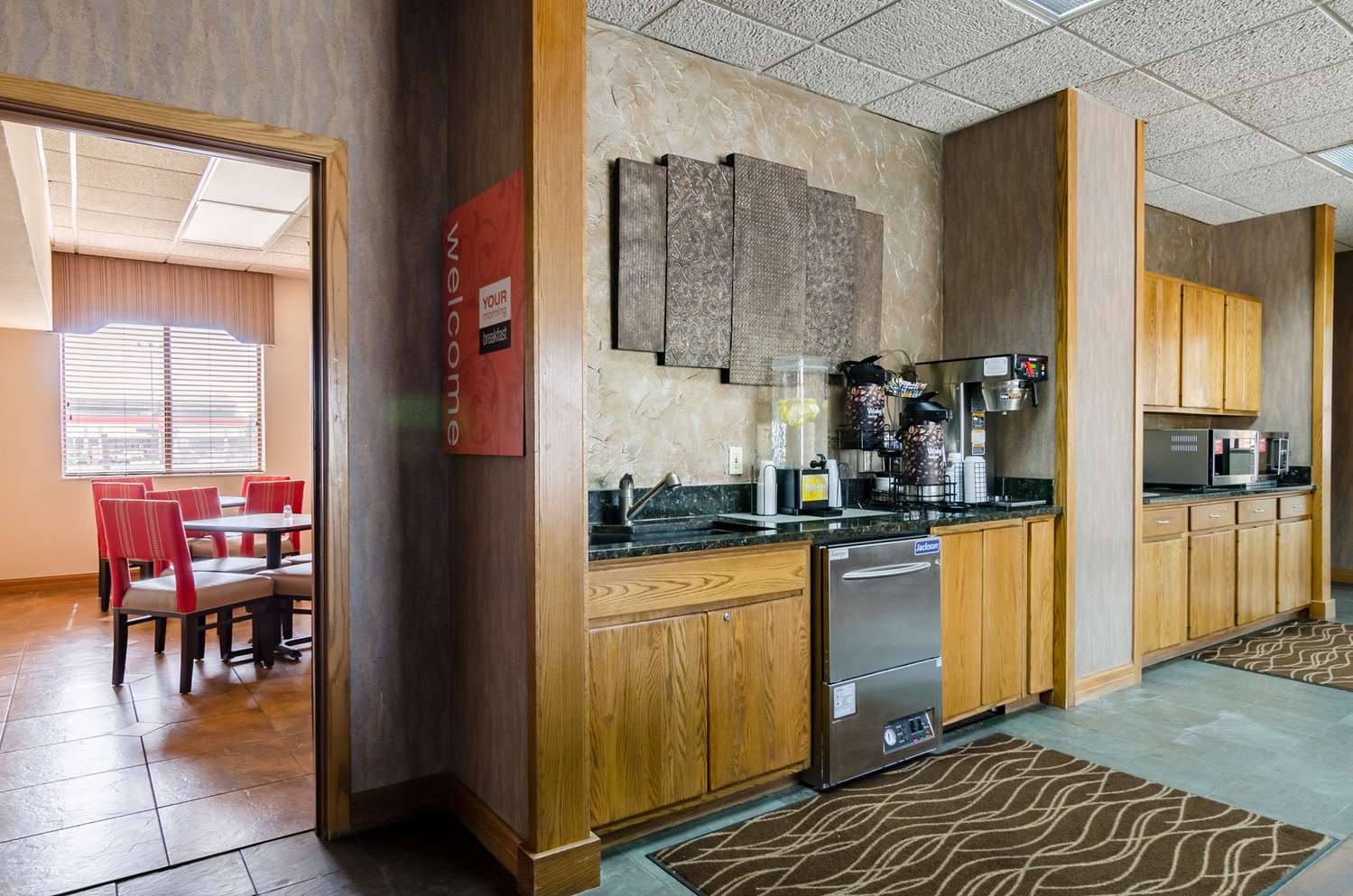 Quality Inn & Suites Colby, KS 45/51