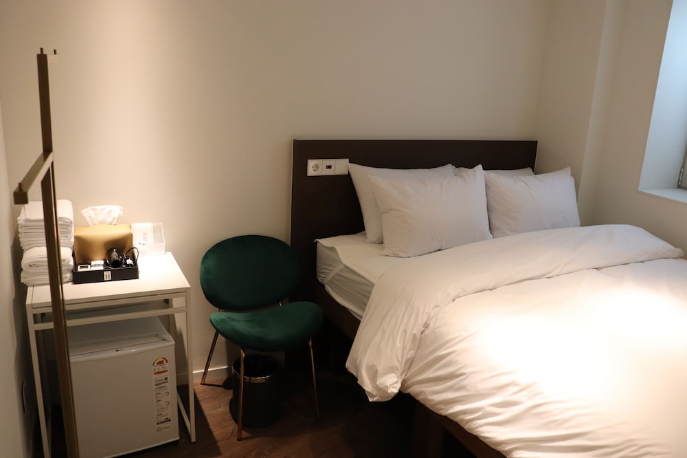Itaewon Inn 14/90