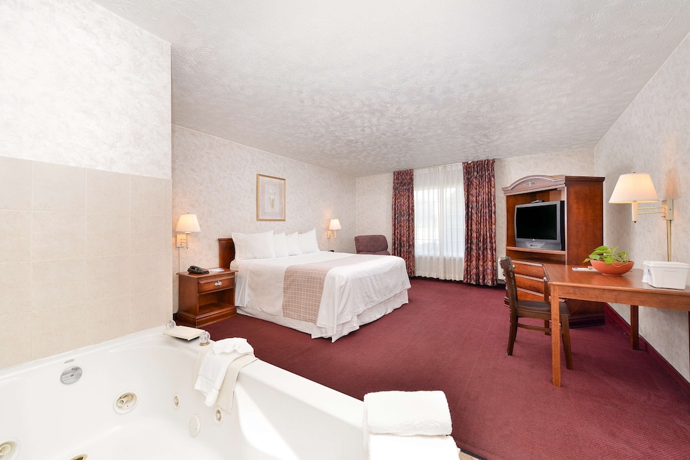 Americas Best Value Inn Austinburg 6/19