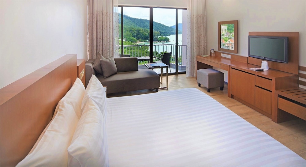 Bayview Beach Resort 20/78