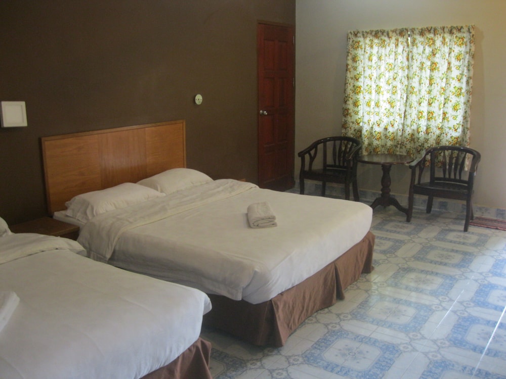 Malibest Resort 32/64