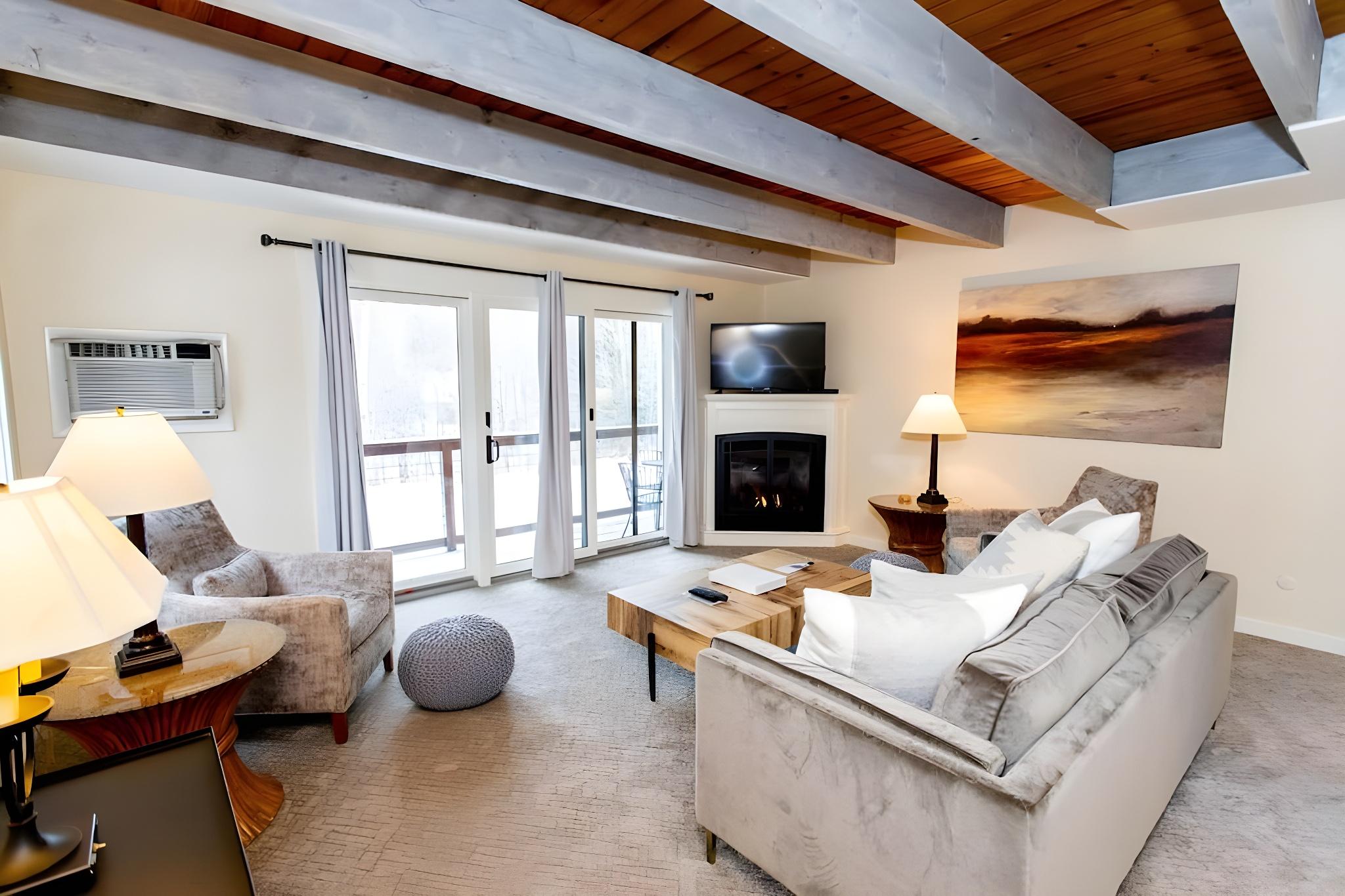 2 Bedrooms, Resort, Home