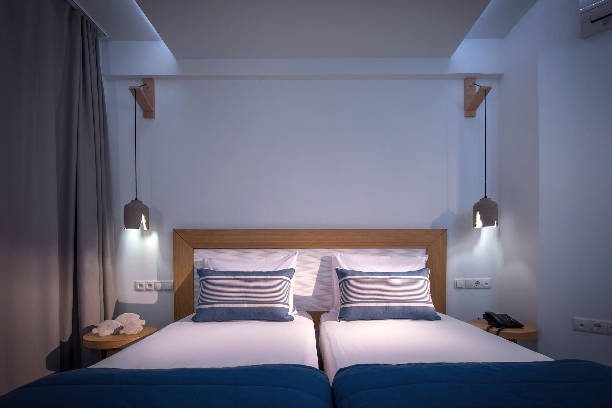 TWIN ROOM DELUXE