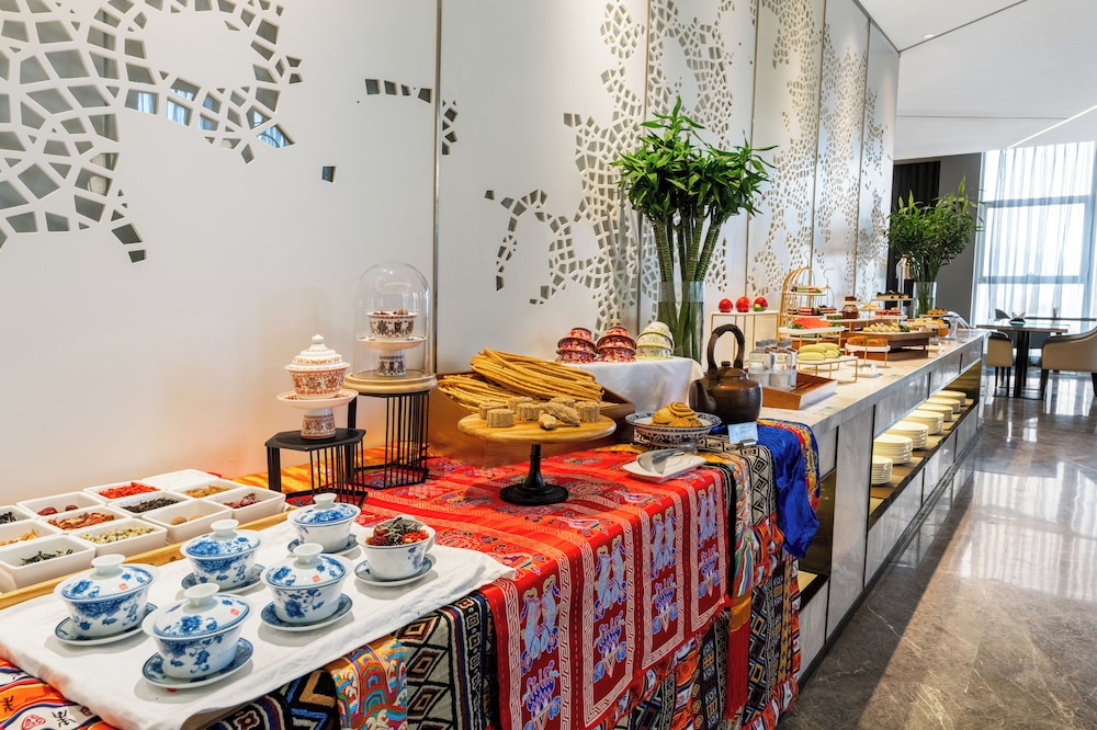 Mercure Xining Haihu CBD 30/50