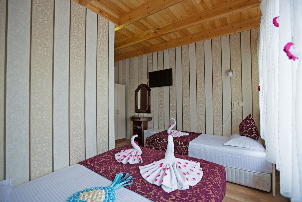 Sirkeci Emek Hotel 15/64