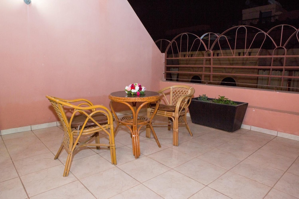 Gomassine Hotel 26/41