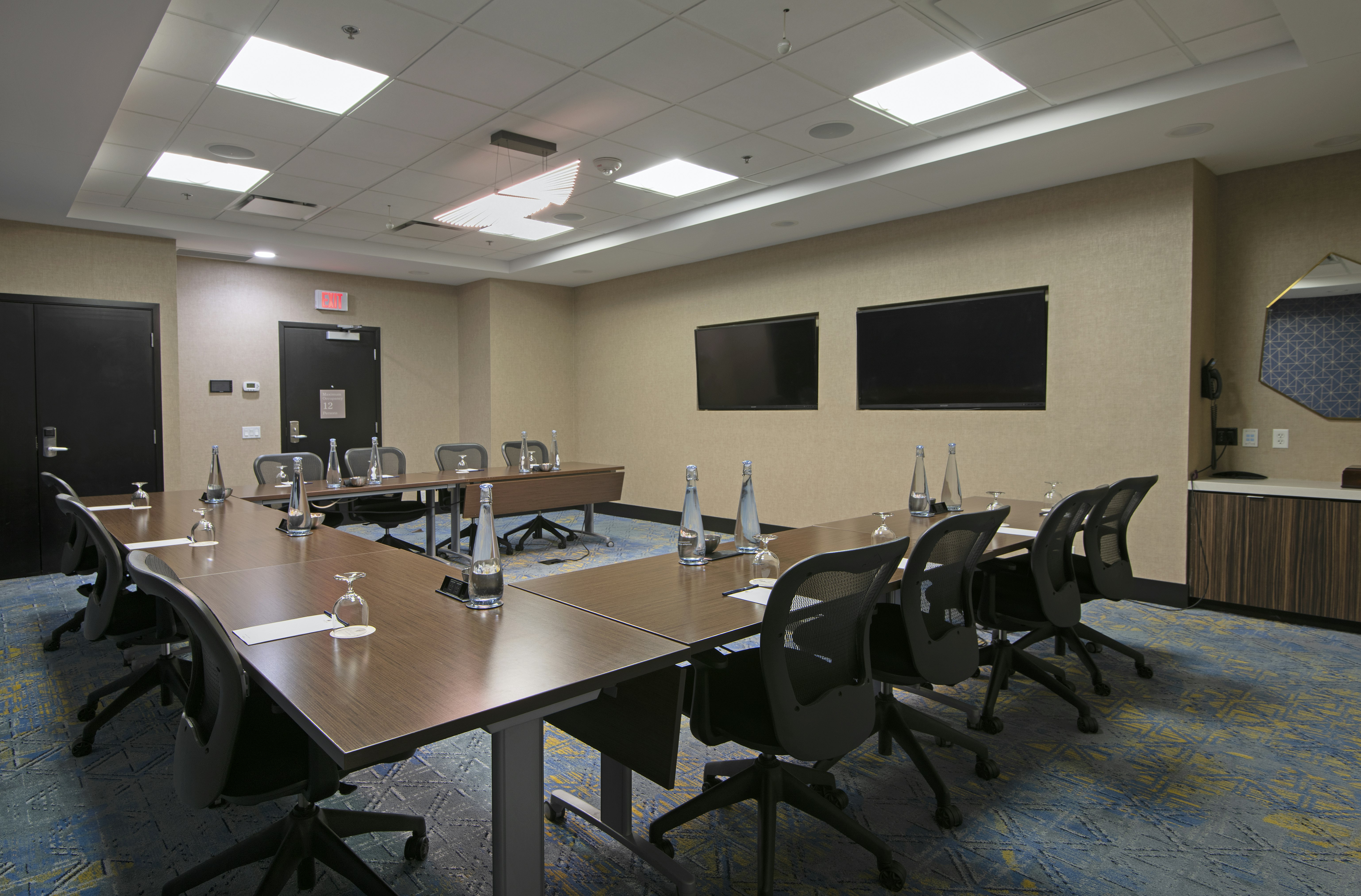 Doubletree By Hilton Hotel West Edmonton 37/50