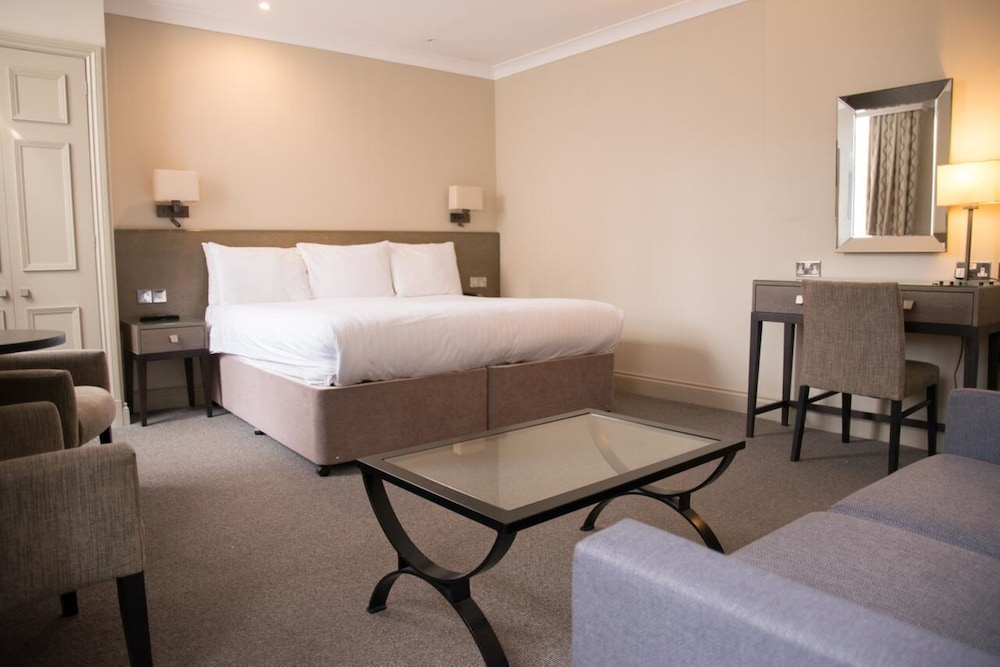 Crown And Mitre Hotel Sure Hotel Collection By Best Western 35/74