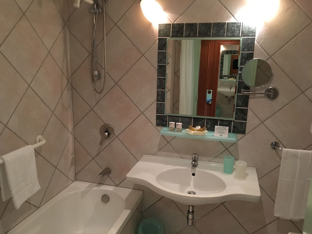 Hotel Sierra Silvana 49/50
