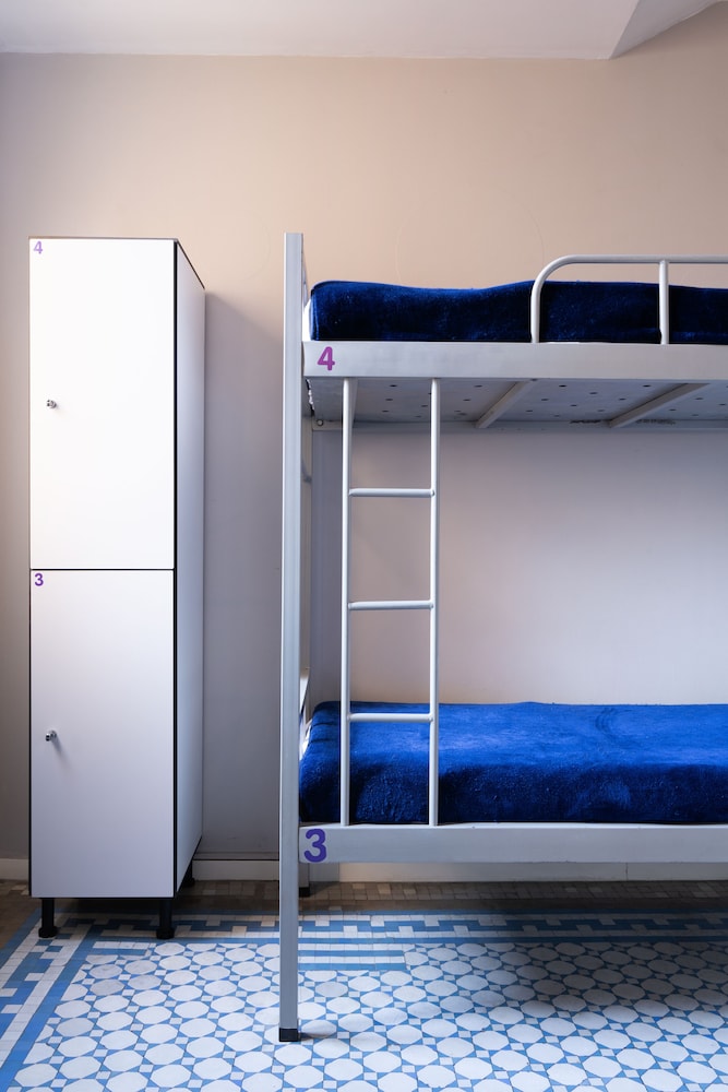 Purple Nest Hostel 34/60
