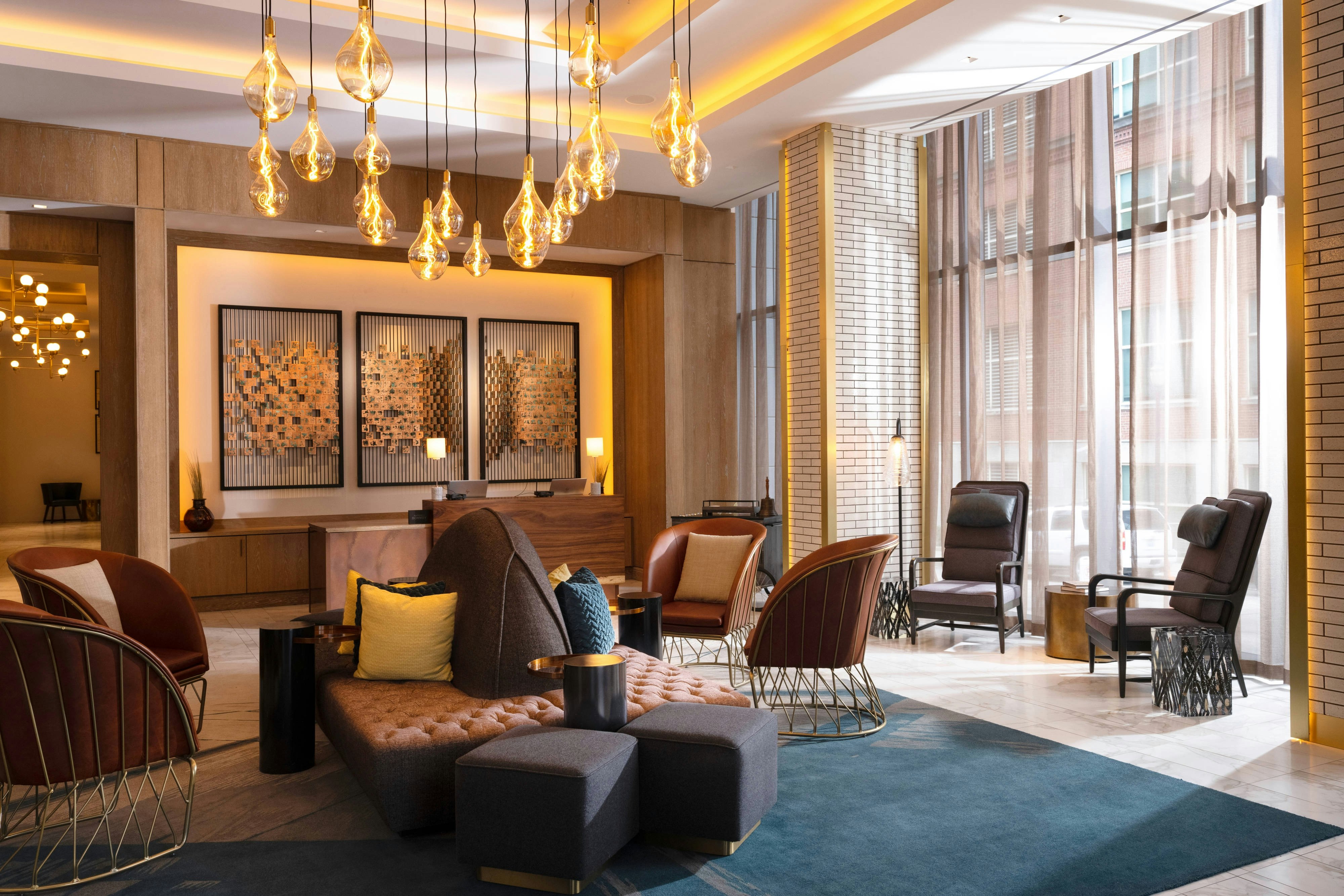 Hotel Distil Autograph Collection 50/82