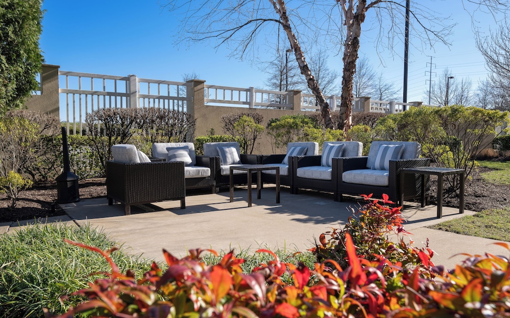 Courtyard by Marriott Winchester Medical Center 48/50