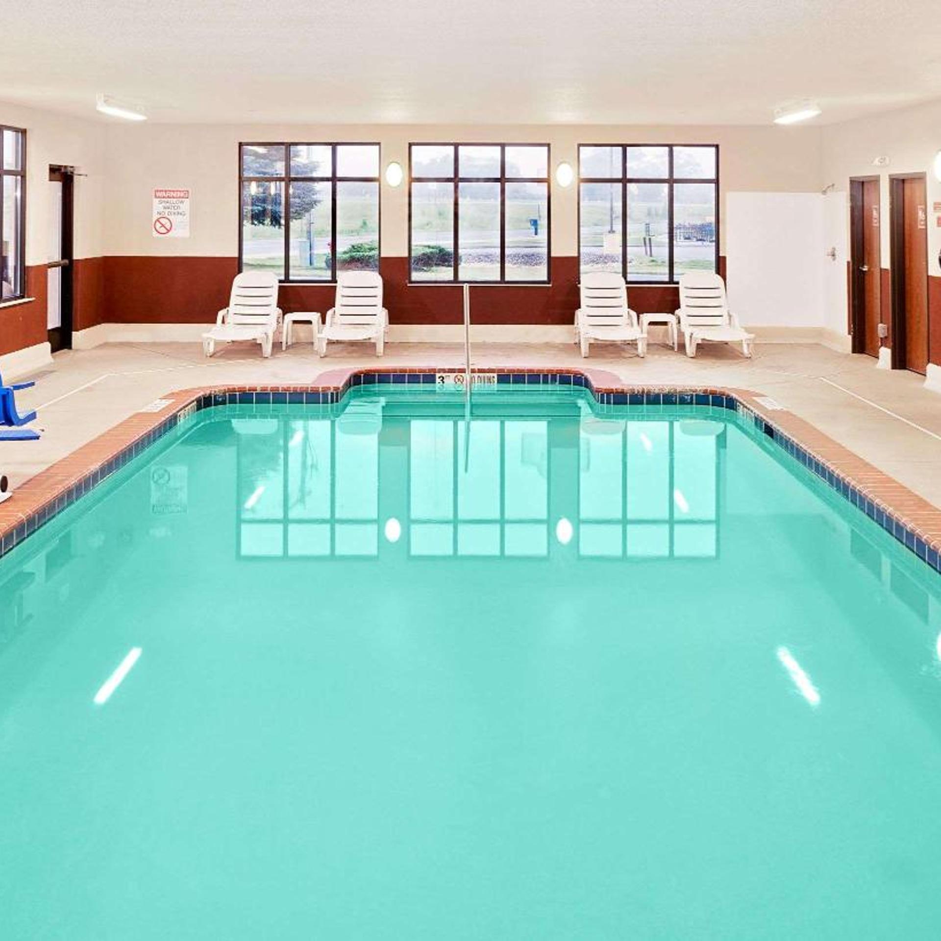 Baymont by Wyndham St. Joseph/Stevensville 25/39