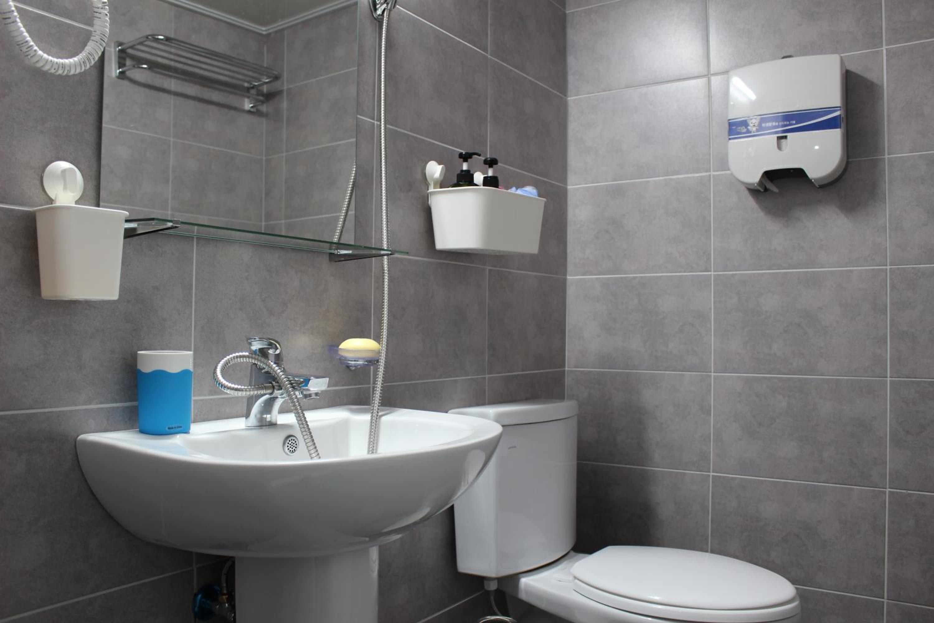 غرفة اقتصادية بسرير مزدوج، Bunk Guest House - Hostel 2/3