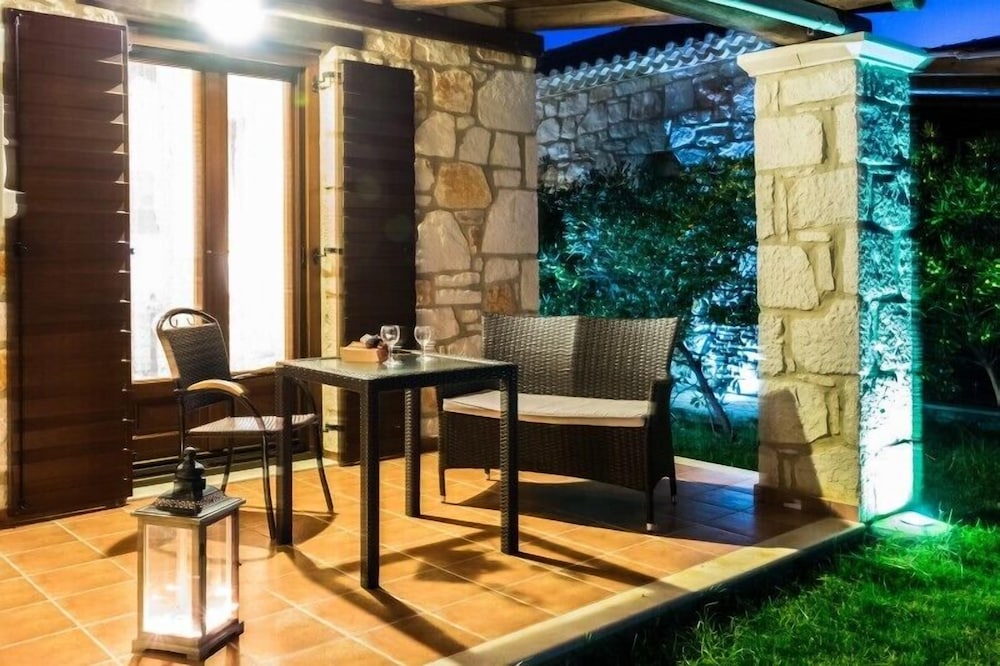 KAVOS PSAROU VILLAS 39/50