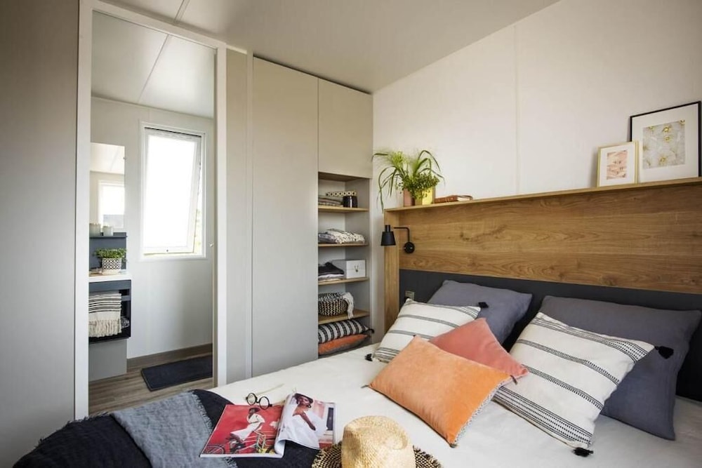 Camping Club Le Parc De Paris - Caravan Park 21/50