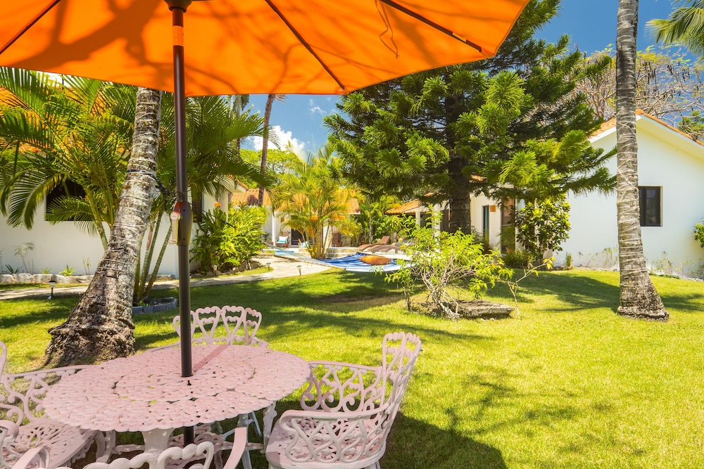 Garden by the Sea 27/50