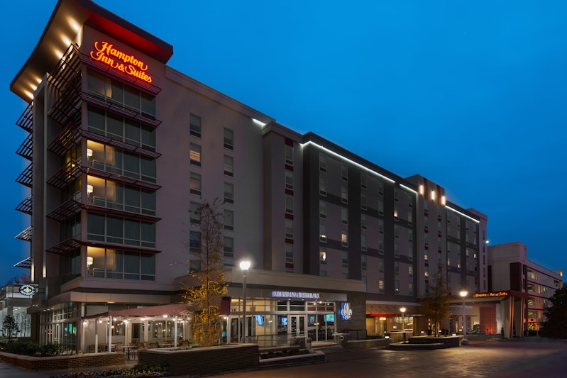 Hampton Inn & Suites Atlanta Buckhead Place Ga 3/44