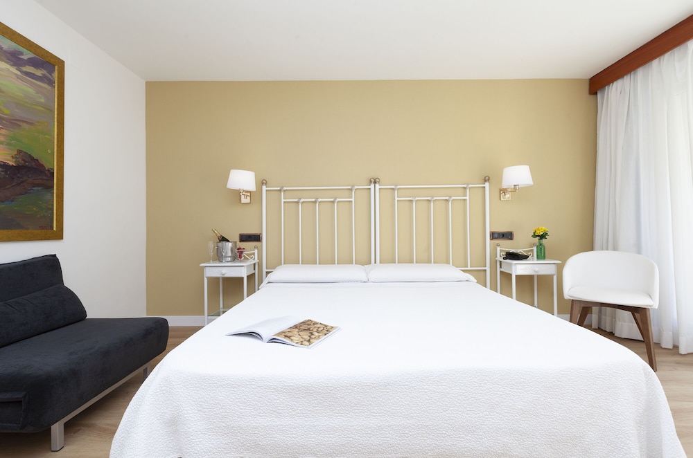 Araxa Hotel - Adults Only 12/50