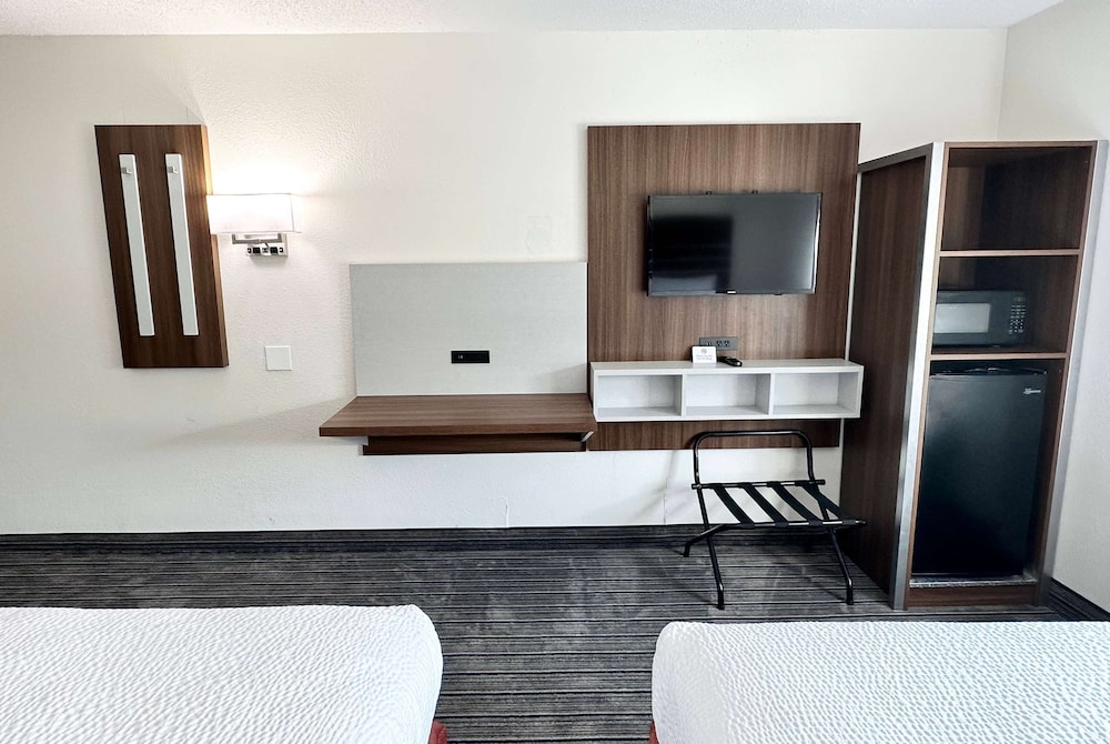 Ramada by Wyndham Lithia Springs Atlanta 11/17