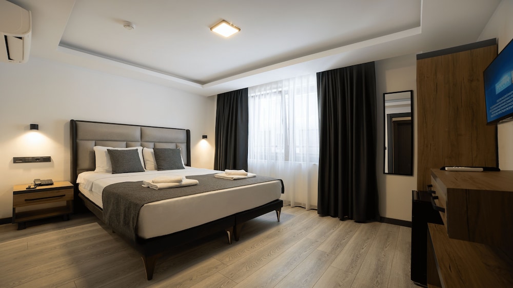Kriti Hotel 15/50