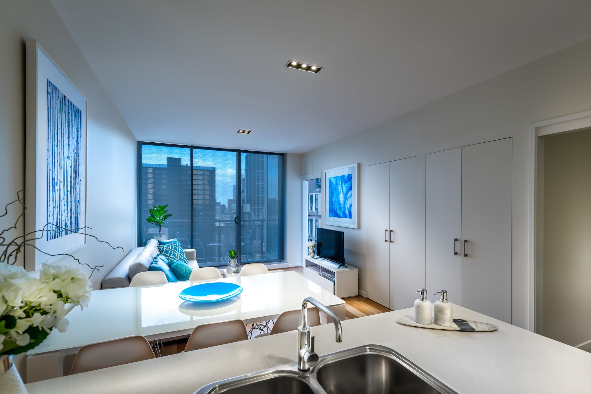2 BEDROOMS, APARTMENT, 2 BATHROOMS