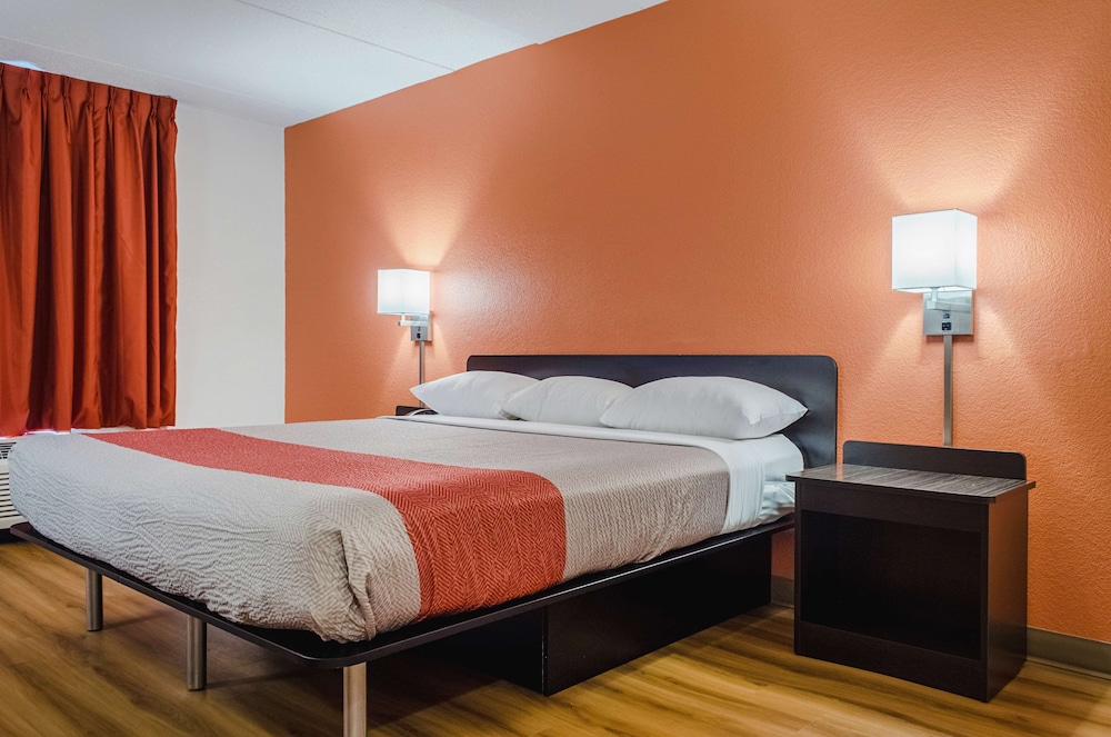 Motel6 Brockton, MA 14/29