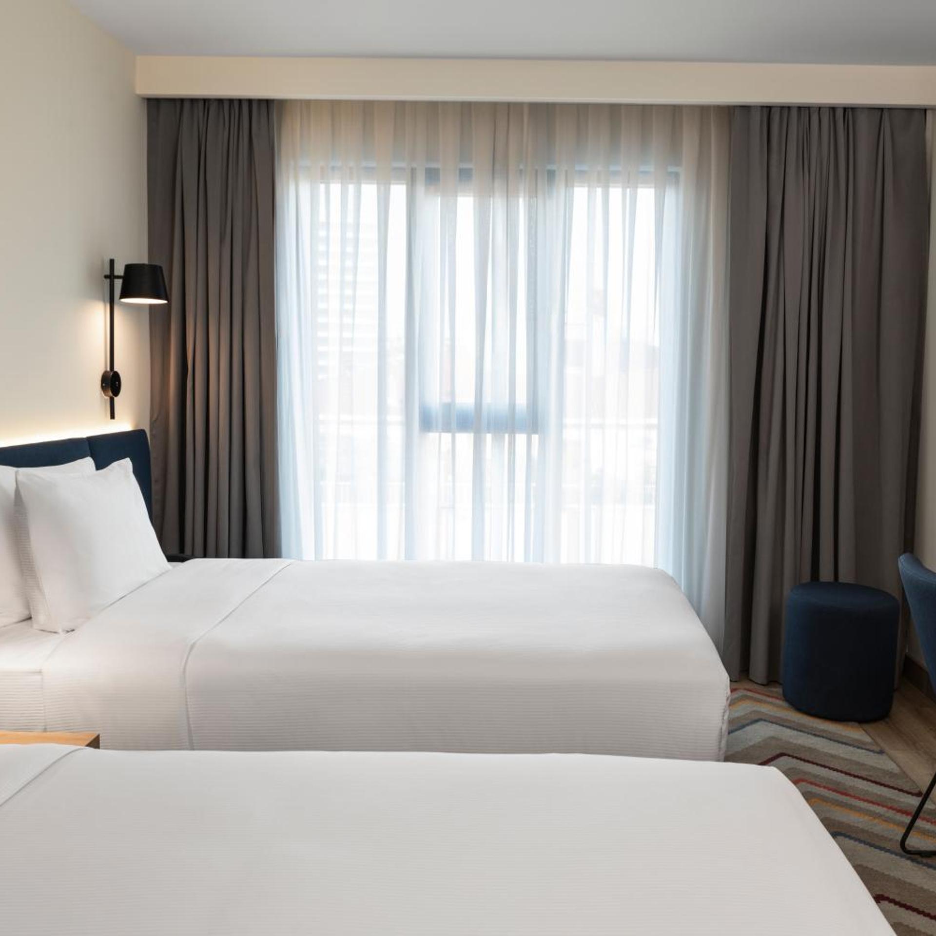 غرفة بسرير فردي، Hampton by Hilton Istanbul Merter 3/4