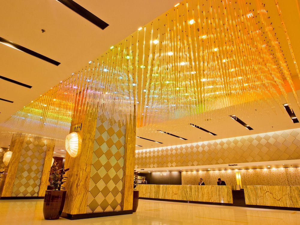 Resorts World Genting - Highlands Hotel (Formerly known as Resort Hotel) 8/34