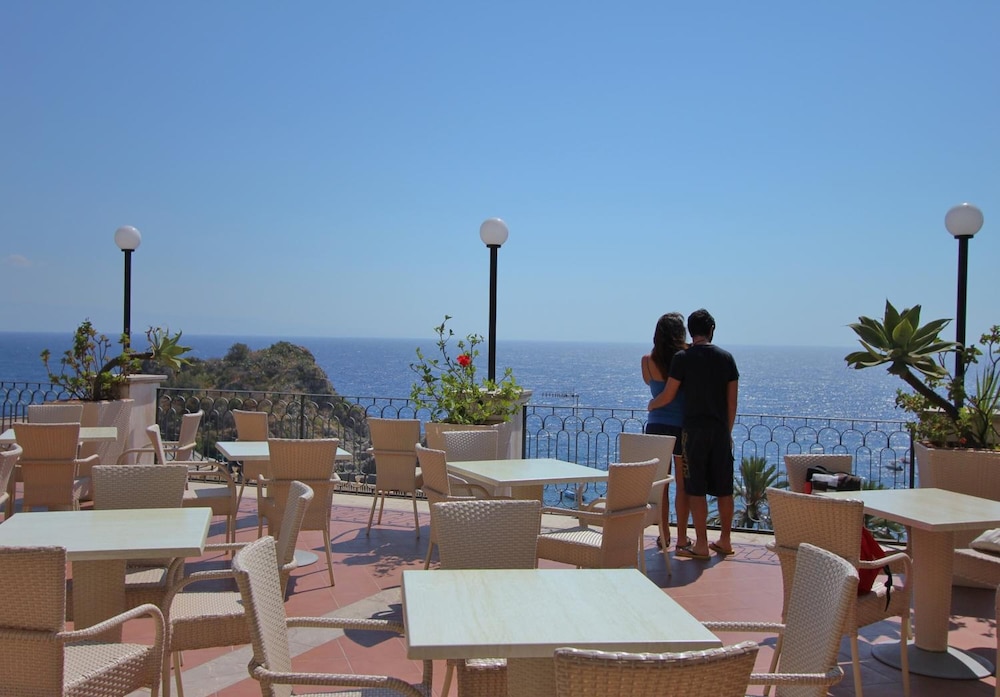 Hotel Baia Azzurra 25/70