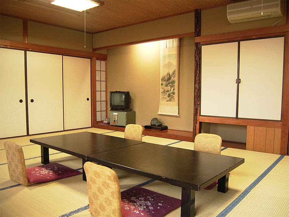 Toushijima Onsen Suzunami 34/53