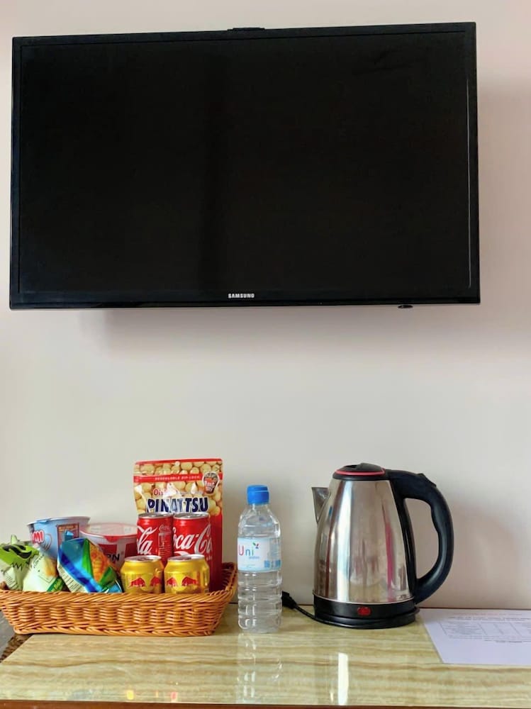 Sunshine Beach Hotel 30/50