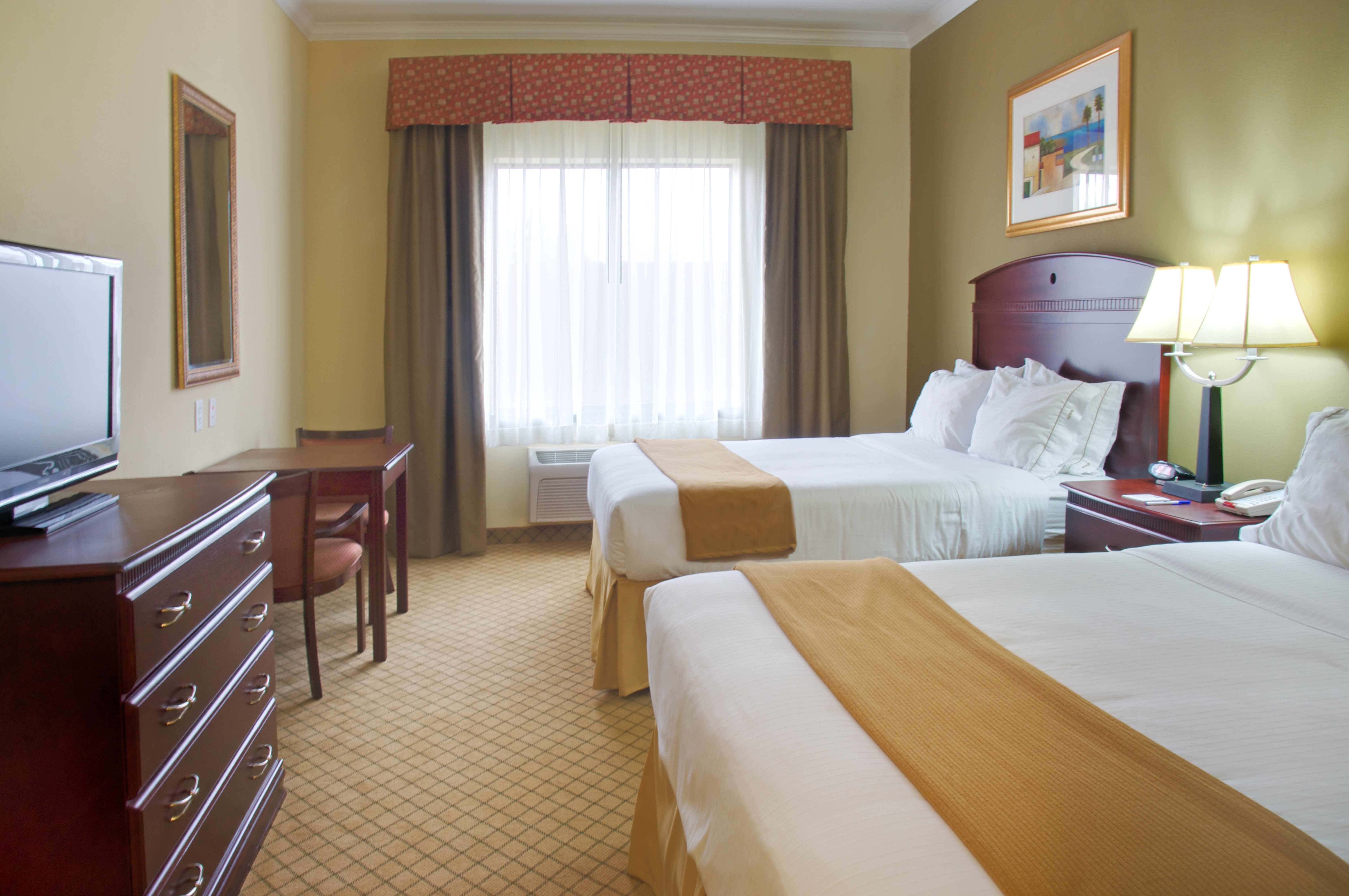 Holiday Inn Express Hotel & Suites Winnie 31/63