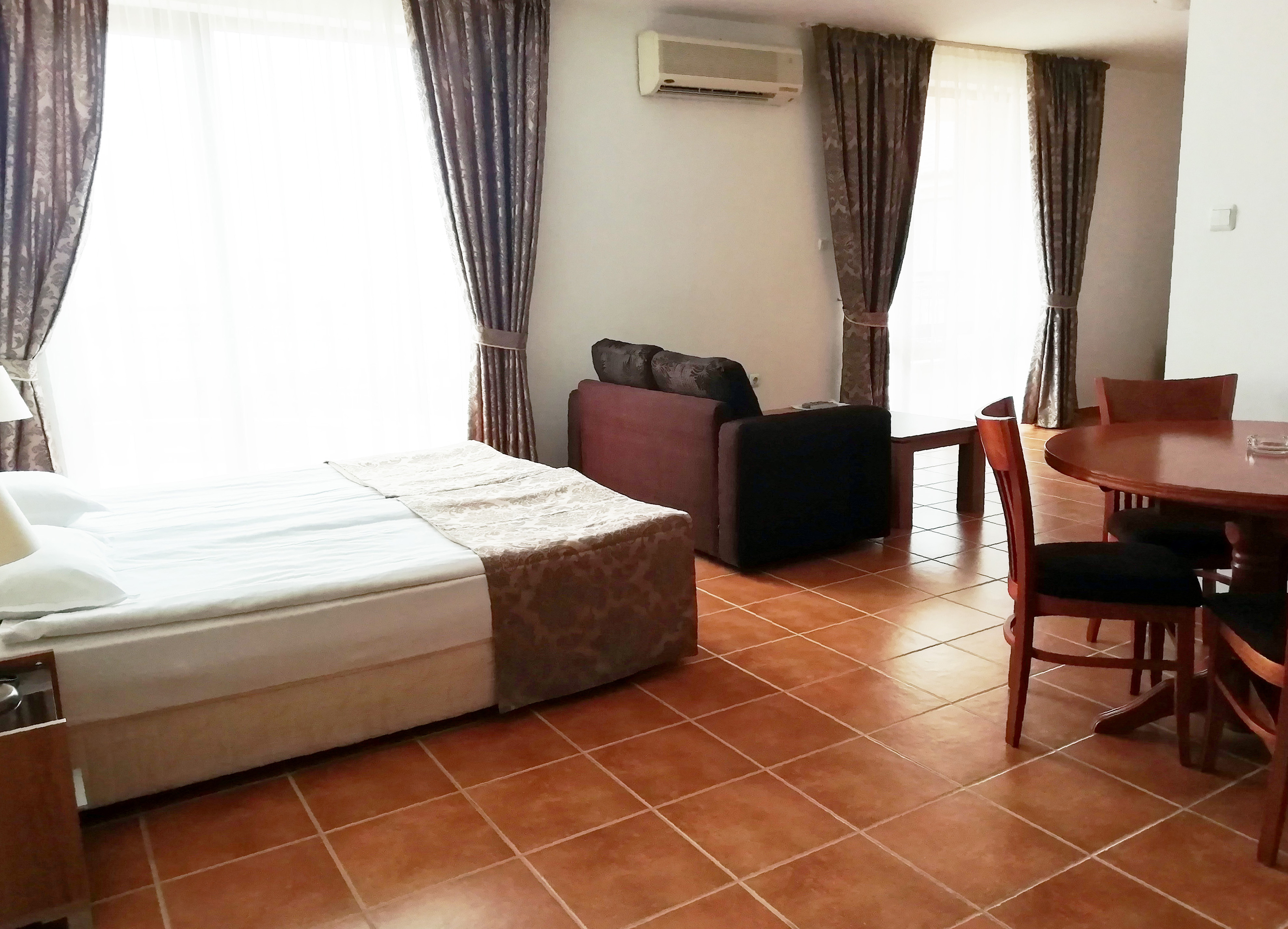 Apart Hotel Efir 27/61