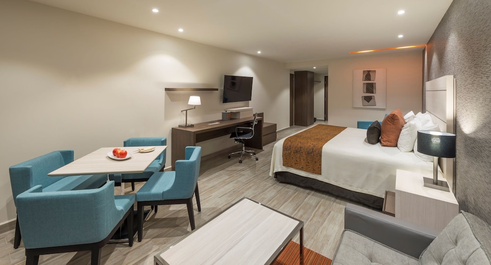 Real Inn Celaya 11/65