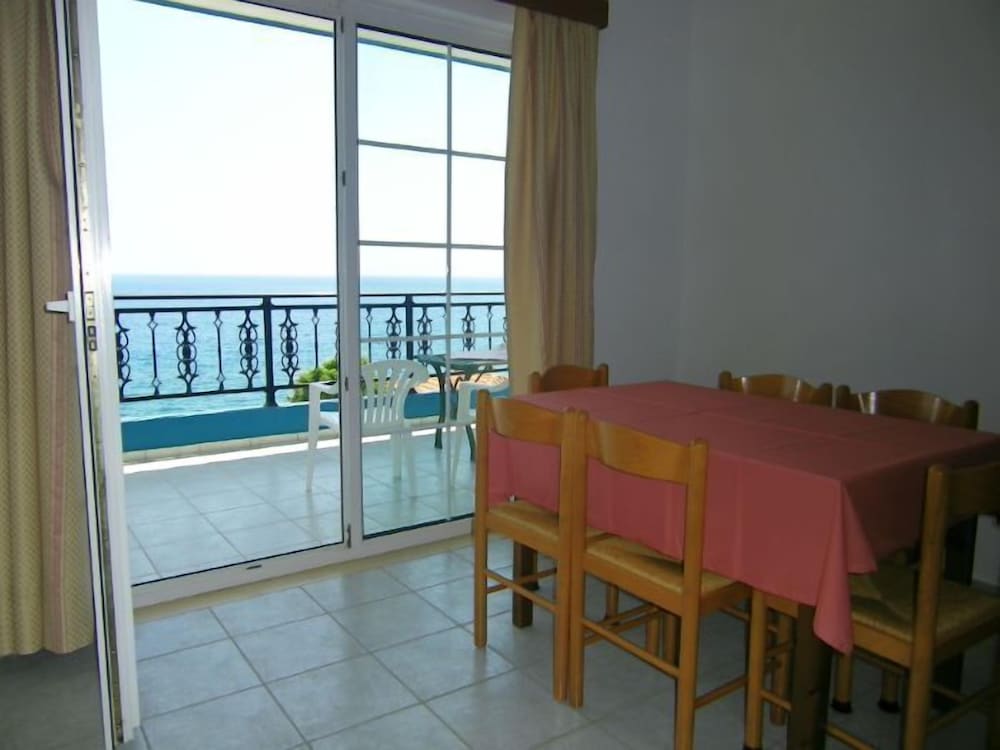 Cypriana Apartments 11/30