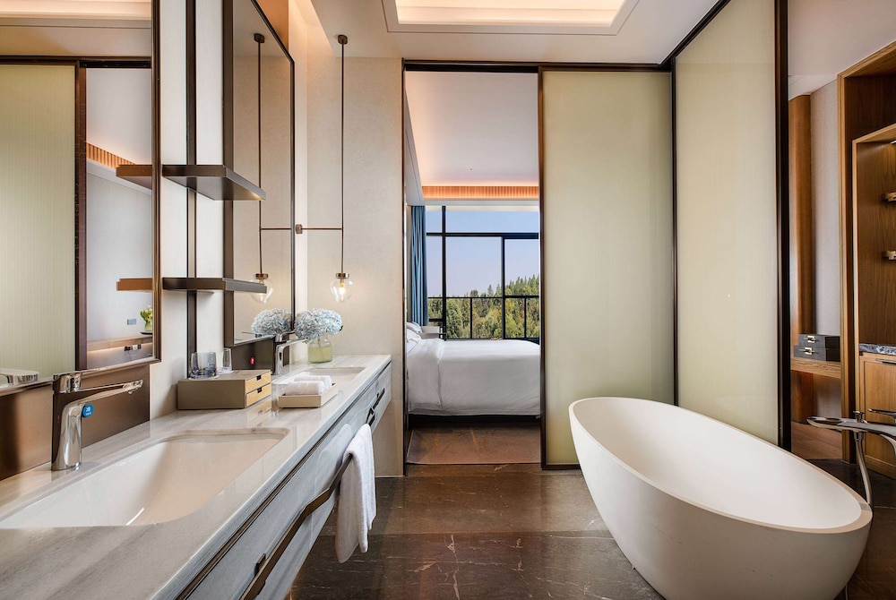 Wyndham Grand Plaza Royale Xiangai Mountain Fuzhou 30/33