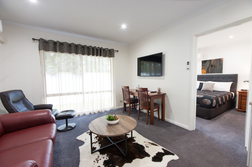 Addison Motor Inn 26/42