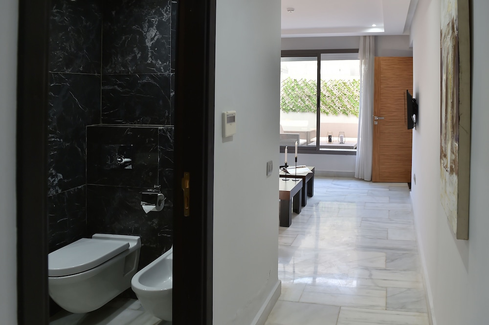 Le Yacht Suites hotel 31/36