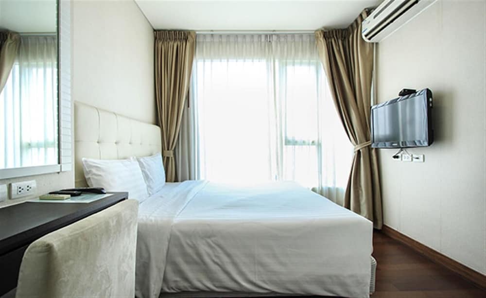 Ivy Thonglor 55 5/37