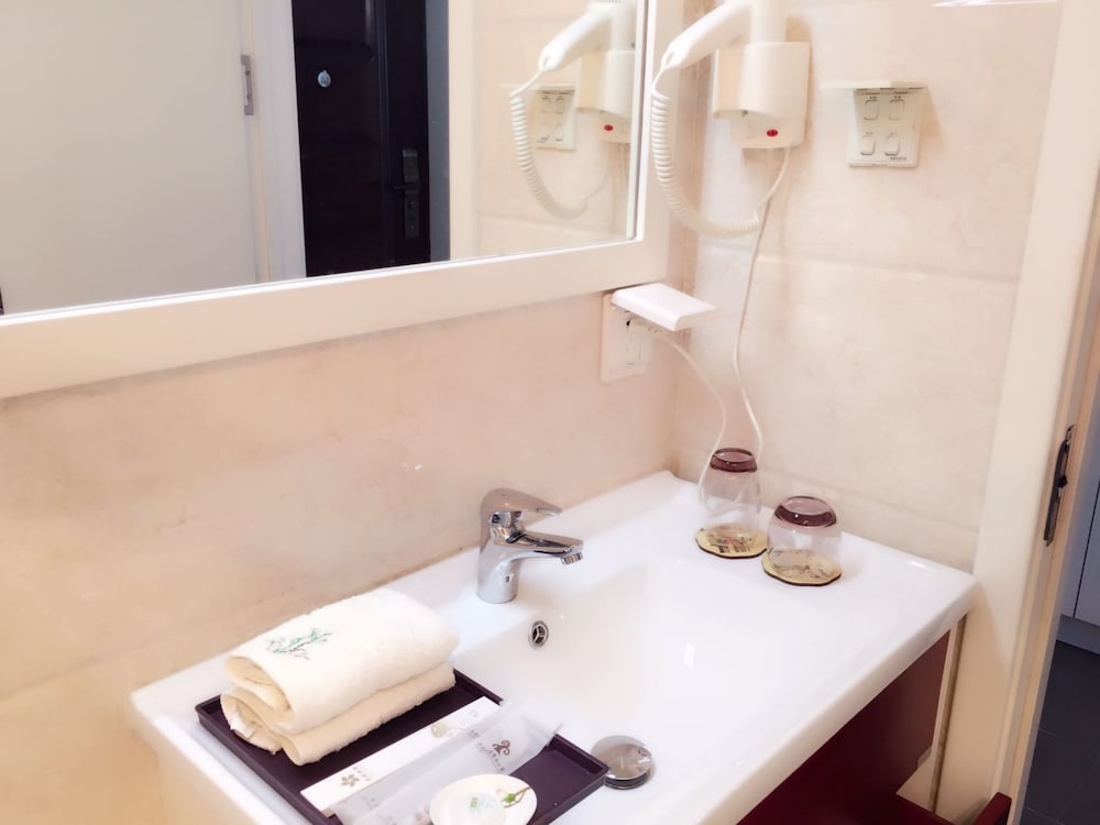 Dalian Bo Ke Business Apartment 50/50