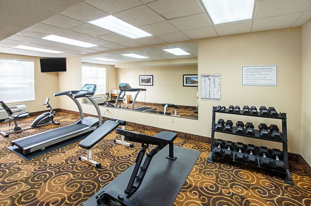 Comfort Inn Suites Santee 23/39