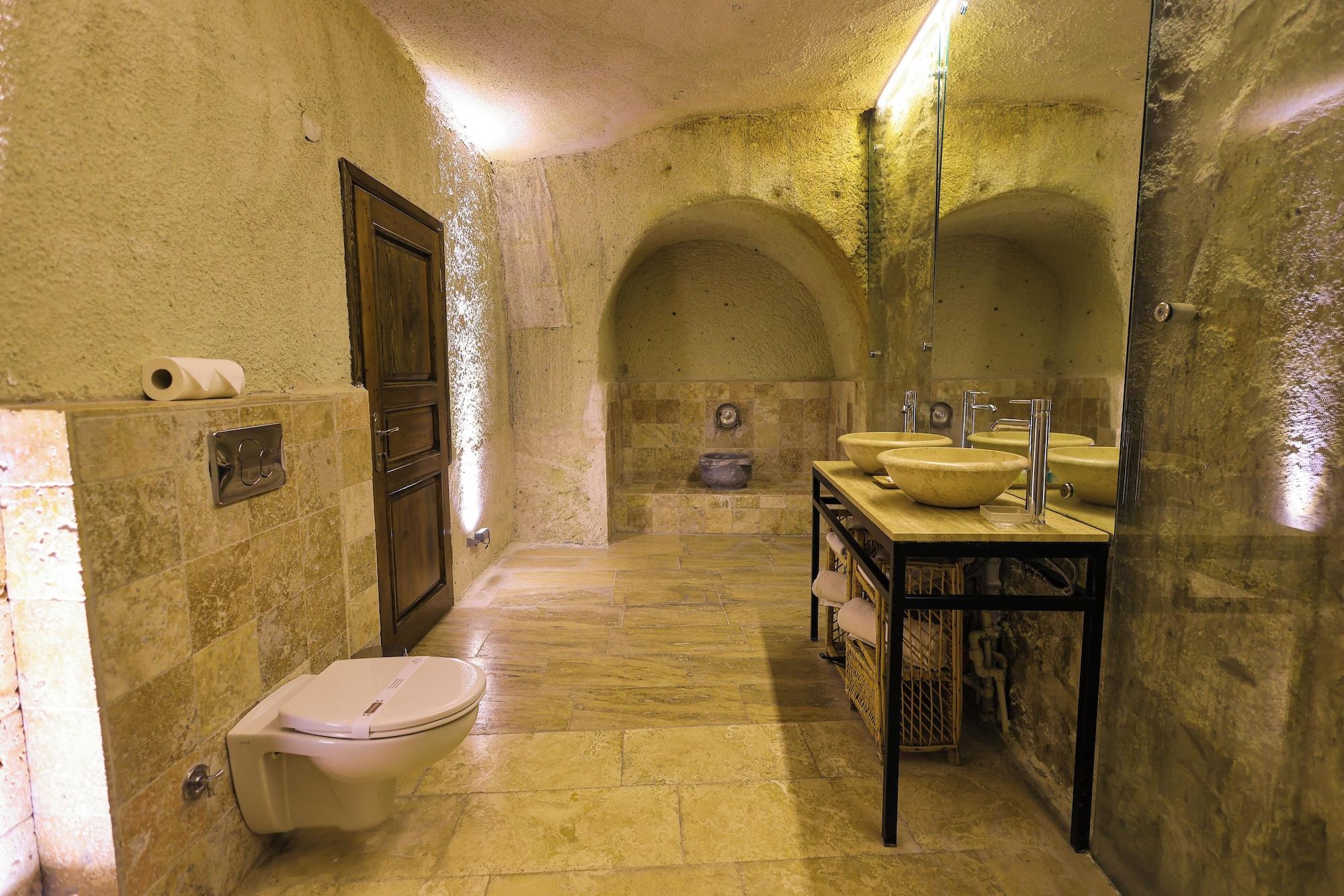 Cave, Family، Ortahisar Cave Hotel 4/5
