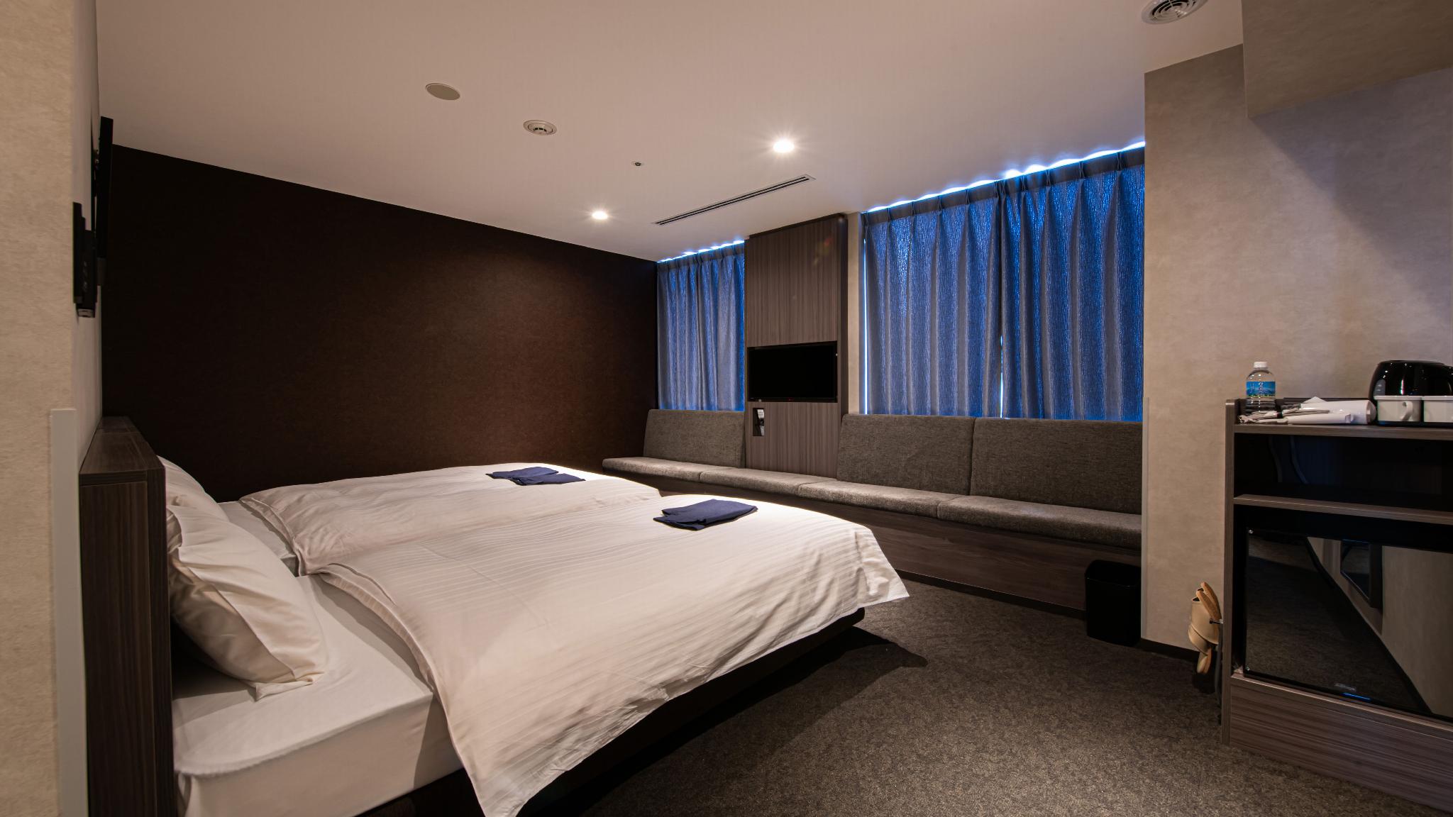 Comfortable, Deluxe, Suite, Twin Beds