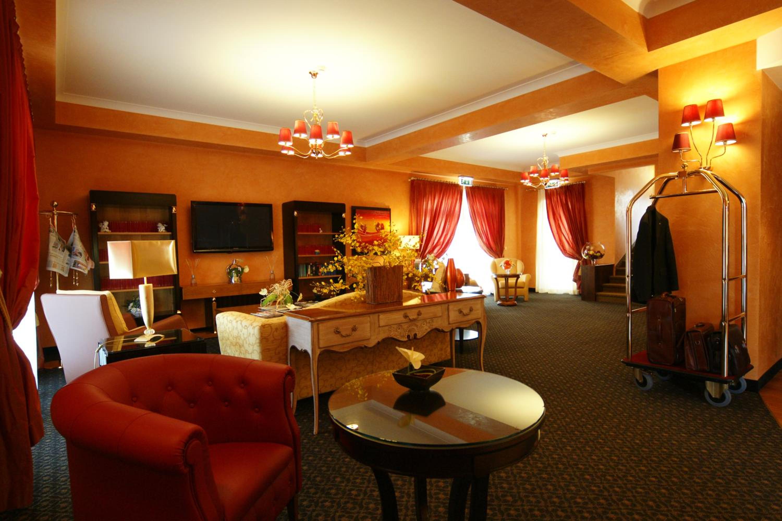 Bram Hotel 42/50