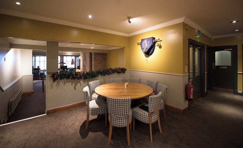 Premier Inn Glasgow (Hamilton) Hotel 37/41