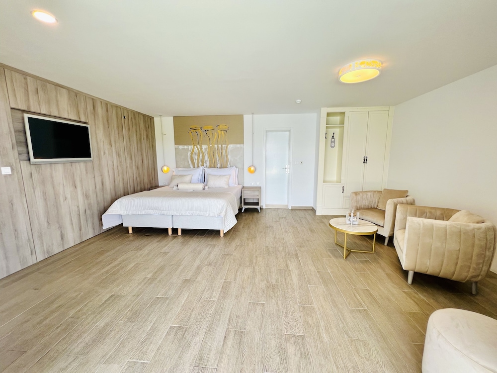 Hotel Cavtat 26/68
